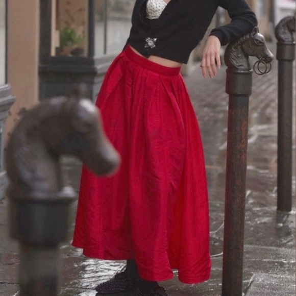 FREE PEOPLE EMELIA RED SATIN FULL MIDI SKIRT XS SMALL - Picture 4 of 11
